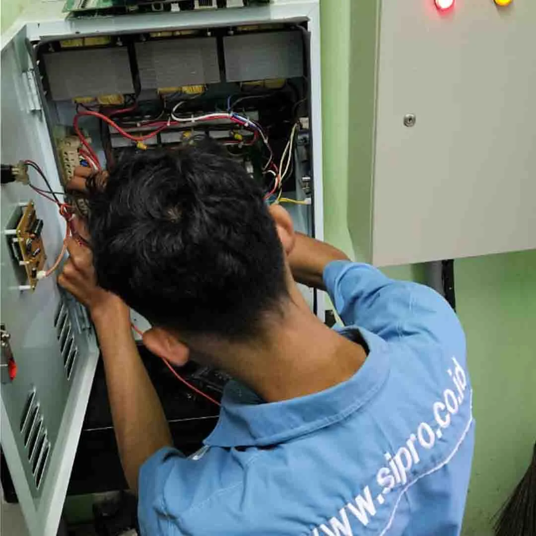 panel mesin